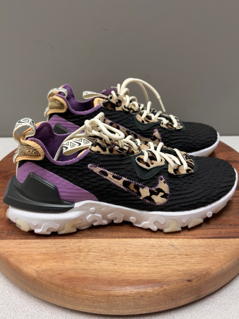 Nike React Vision Sneakers‎ - Black with Purple & Leopard Accents sz 8